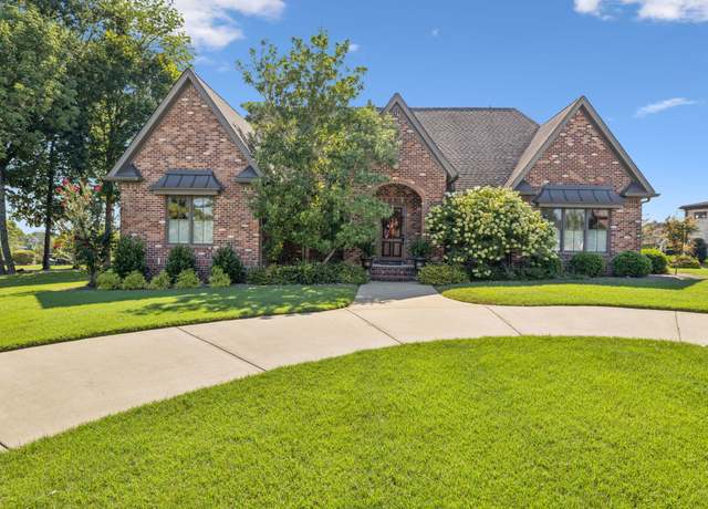 Property at 138 Waters Hill Cir, Lebanon, TN 37087, 4 beds, 3.5 baths