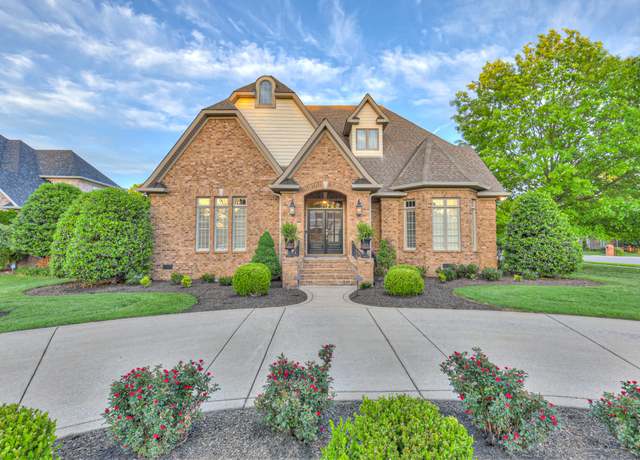 Property at 1482 Bradberry Dr, Murfreesboro, TN 37130, 4 beds, 4 baths