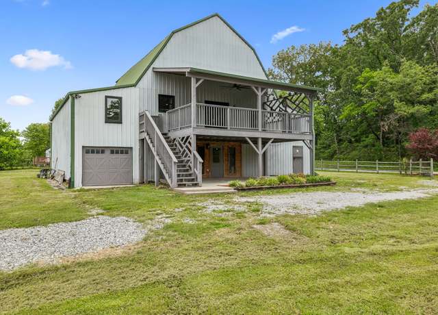 Property at 210 S 3rd St, Dickson, TN 37055, 3 beds, 2 baths