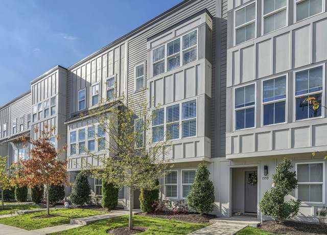 Property at 1557 57th Ave N, Nashville, TN 37209, 3 beds, 3.5 baths