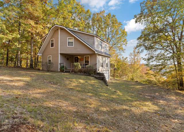 Property at 9828 Clydeton Rd, Waverly, TN 37185, 4 beds, 2 baths