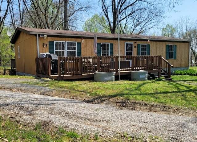 Property at 784 Sunset Ridge Ln, Hilham, TN 38568, 3 beds, 2 baths