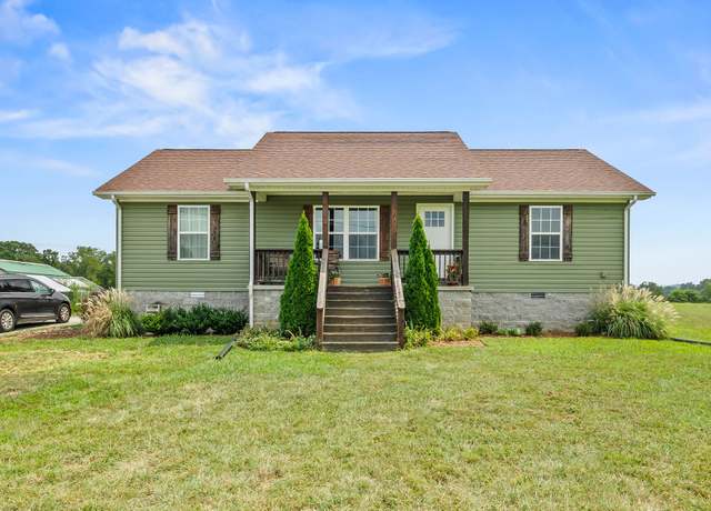 Property at 13723 Old Kentucky Rd, Walling, TN 38587, 3 beds, 2 baths