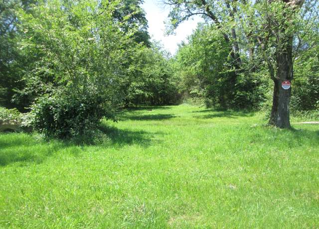 Property at 110 E Adams Ave, Lebanon, TN 37087