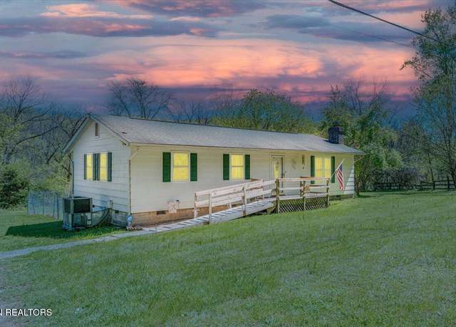 Property at 1202 E Bullrun Valley Dr, Powell, TN 37849, 2 beds, 2 baths