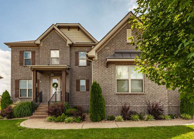 Property at 1055 Appaloosa Way, Gallatin, TN 37066, 4 beds, 3.5 baths