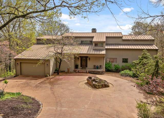 Property at 1544 Greer Ln, Signal Mountain, TN 37377, 5 beds, 3.5 baths