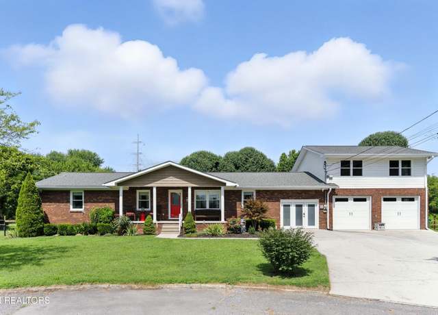 Property at 7415 Lena Ln, Knoxville, TN 37938, 4 beds, 3 baths