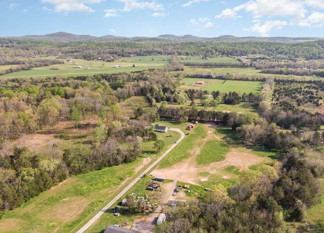 Property at 3972 Simmons Bluff Rd, Lebanon, TN 37090, 2 beds, 2 baths