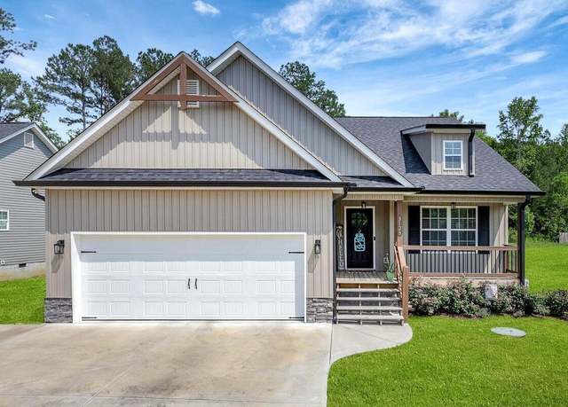 Property at 3128 Crow Rd NE, Dalton, GA 30721, 3 beds, 2 baths