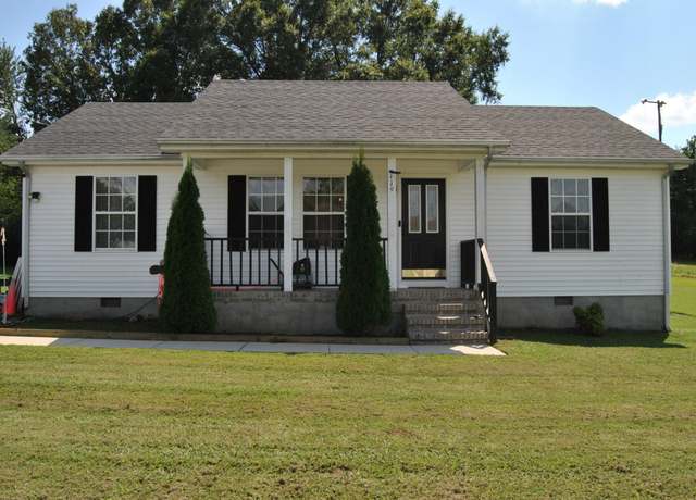 Property at 119 E Airport Dr, Mcminnville, TN 37110, 3 beds, 2 baths