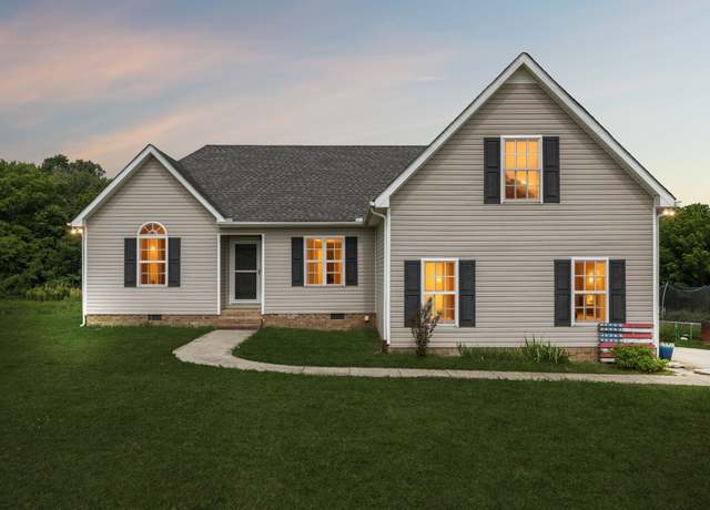 Property at 6658 Dug Hollow Rd, Bradyville, TN 37026, 3 beds, 2 baths