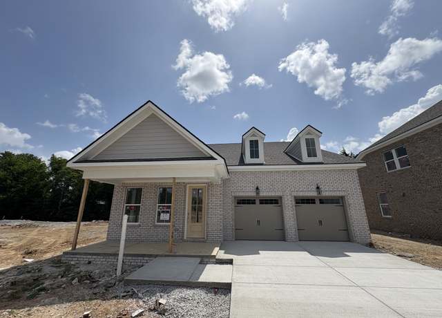 Property at 3538 Winterfell Dr, Murfreesboro, TN 37129, 4 beds, 2.5 baths
