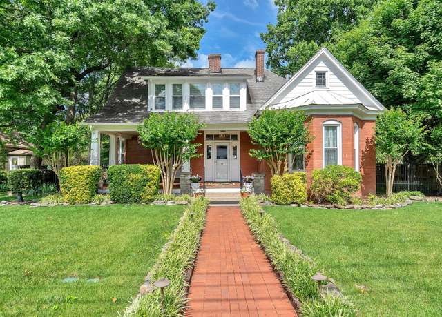 Property at 310 Lincoln Ave N, Fayetteville, TN 37334, 5 beds, 3.5 baths