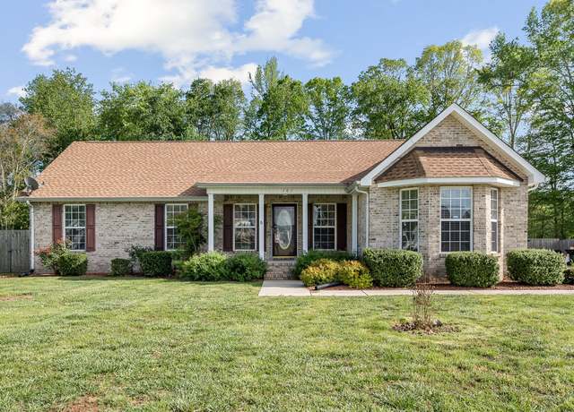 Property at 101 Williamsburg Blvd, Tullahoma, TN 37388, 3 beds, 2 baths