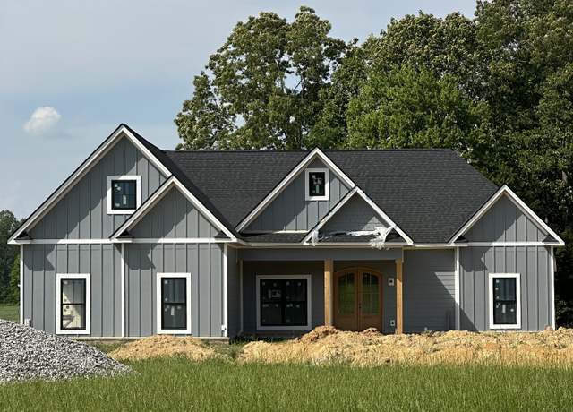 Property at 887 Ovoca Lake Rd, Tullahoma, TN 37388, 4 beds, 3 baths