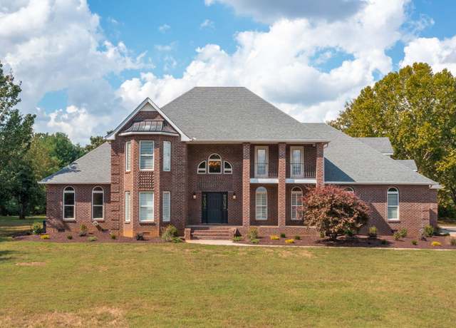 Property at 2310 Black Fox Ct, Murfreesboro, TN 37127, 5 beds, 4.5 baths