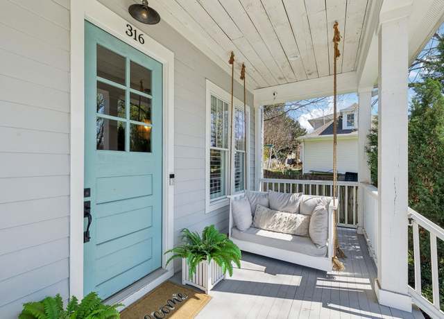 Property at 316 11th Ave N, Franklin, TN 37064, 4 beds, 2.5 baths