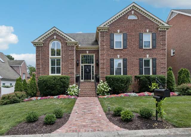 Property at 203 Kensington Park, Nashville, TN 37215, 5 beds, 4.5 baths
