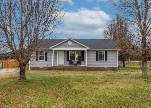 Property at 2300 Forrest Fields Dr, Chapel Hill, TN 37034, 3 beds, 2 baths