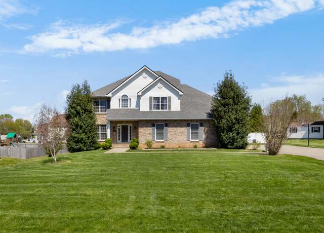 Property at 1119 Thornberry Dr, Clarksville, TN 37043, 4 beds, 2.5 baths