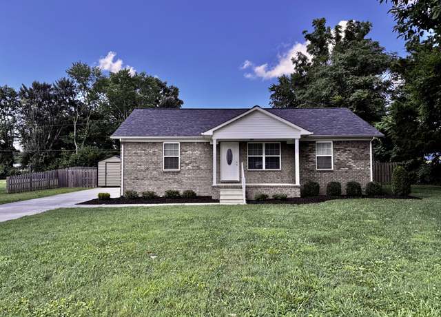 Property at 322 Debus St, Lawrenceburg, TN 38464, 3 beds, 2 baths