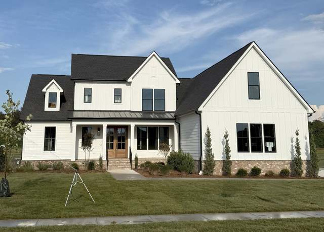 Property at 6220 Cedar Brooke Ln, Spring Hill, TN 37174, 4 beds, 3 baths