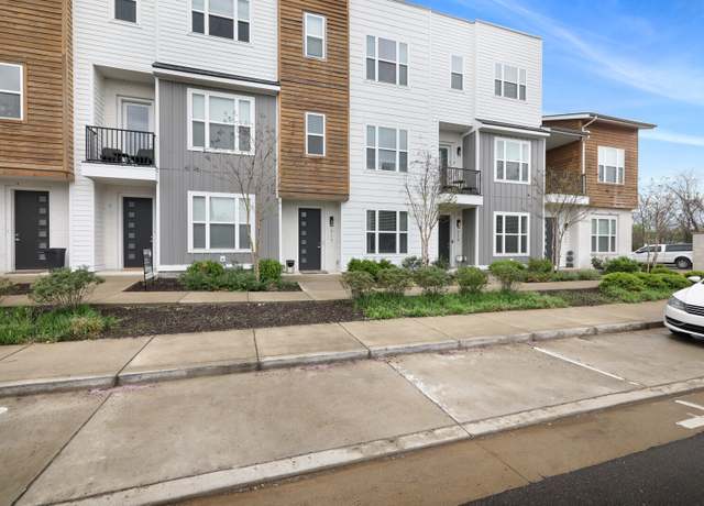 Property at 717 Vernon Ave, Nashville, TN 37209, 3 beds, 3 baths