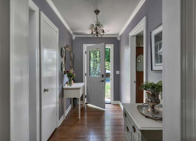 Property at 517 Figuers Dr, Franklin, TN 37064, 3 beds, 2 baths