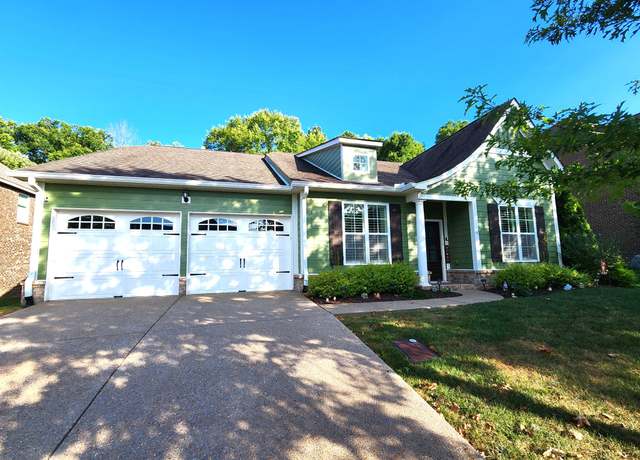 Property at 372 Irvine Ln, Franklin, TN 37064, 3 beds, 2.5 baths