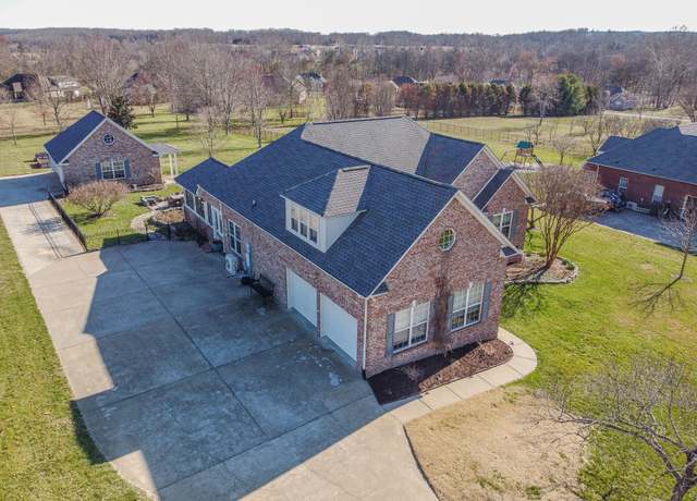 Property at 1982 Lasea Rd, Spring Hill, TN 37174, 3 beds, 2 baths