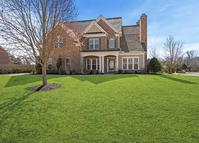 Property at 699 Harrogate Dr, Brentwood, TN 37027, 5 beds, 4.5 baths