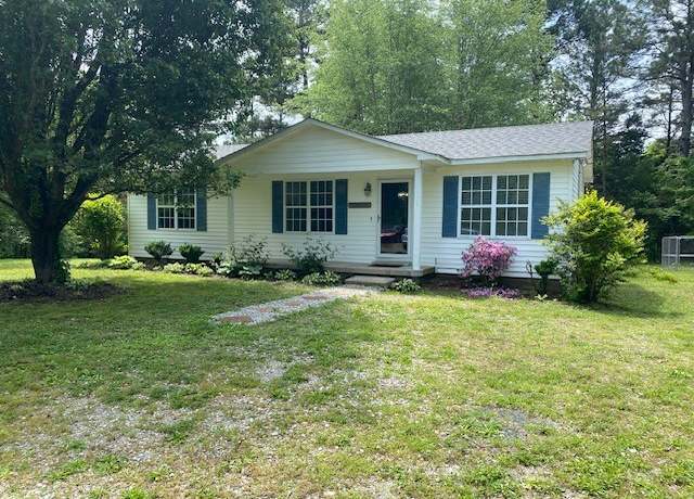 Property at 415 Mills Darden Rd, Lexington, TN 38351, 3 beds, 1 bath