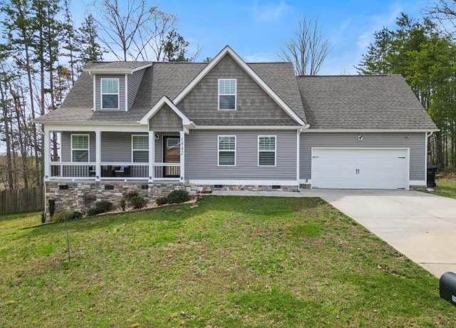 Property at 1842 Staghorn Dr, Soddy Daisy, TN 37379, 3 beds, 2.5 baths