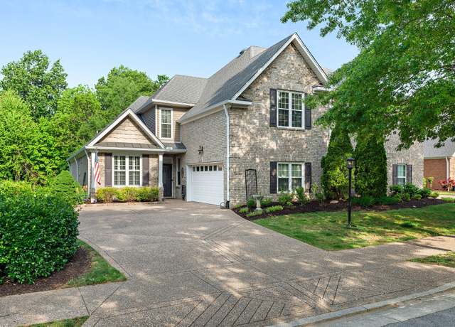 Property at 1230 Chickadee Cir, Hermitage, TN 37076, 2 beds, 3 baths