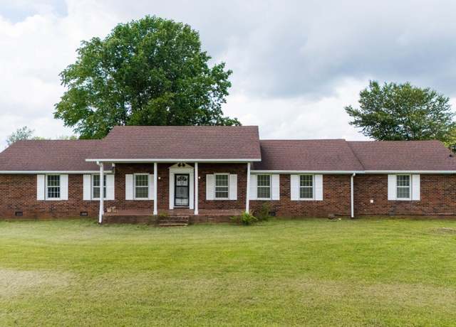 Property at 1229 Knights Church Rd, Decherd, TN 37324, 4 beds, 3 baths
