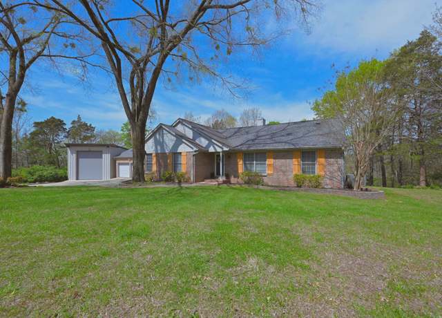 Property at 4273 Brick Church Pike, Whites Creek, TN 37189, 2 beds, 2 baths