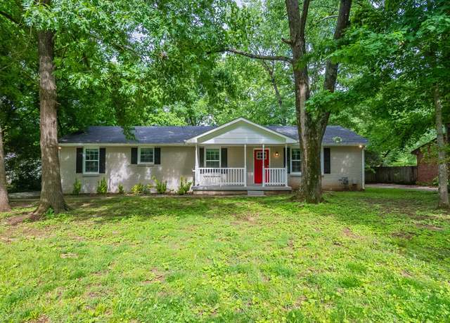 Property at 104 Evanmeade Dr, Smyrna, TN 37167, 3 beds, 2 baths