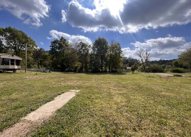 Property at 120 Joe St, Waverly, TN 37185