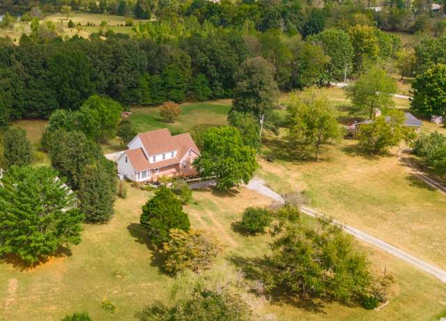 Property at 8670 Cedar Grove Rd, Cross Plains, TN 37049, 3 beds, 4 baths