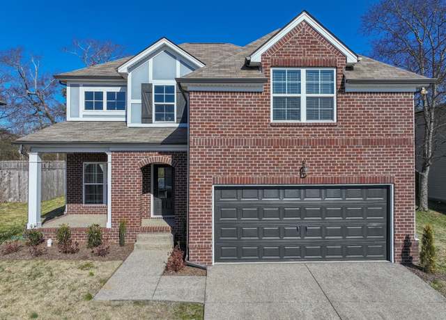 Property at 1029 Achiever Cir, Spring Hill, TN 37174, 4 beds, 2.5 baths