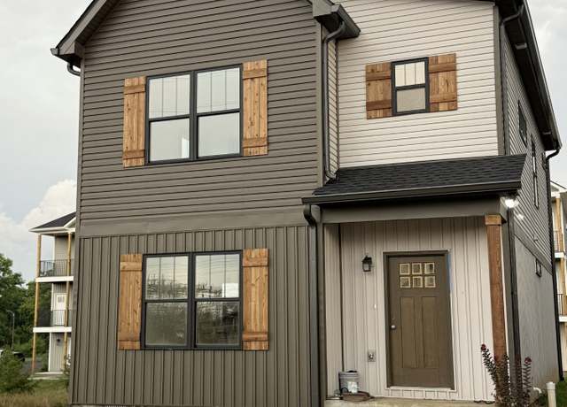 Property at 117 E Campbell Rd Unit B, Madison, TN 37115, 4 beds, 3 baths