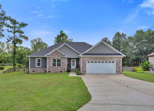 Property at 726 Lynnwood Ave, Lewisburg, TN 37091, 3 beds, 2.5 baths