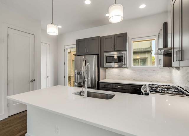 Property at 825 Melpark Ct, Nashville, TN 37204, 3 beds, 3.5 baths