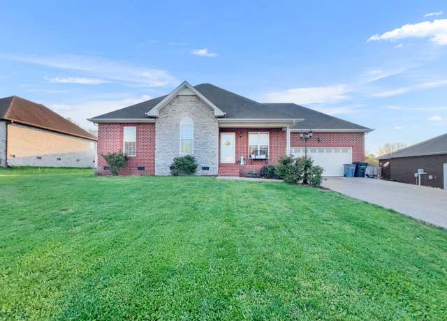 Property at 450 Robins Trl, Westmoreland, TN 37186, 4 beds, 3 baths