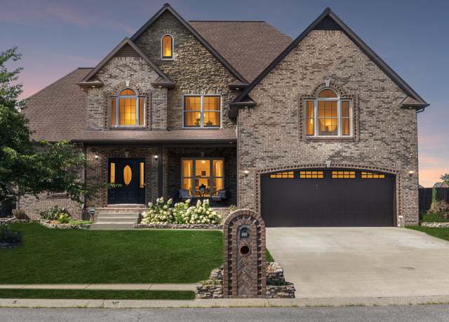 Property at 117 Bainbridge Dr, Clarksville, TN 37043, 5 beds, 3.5 baths