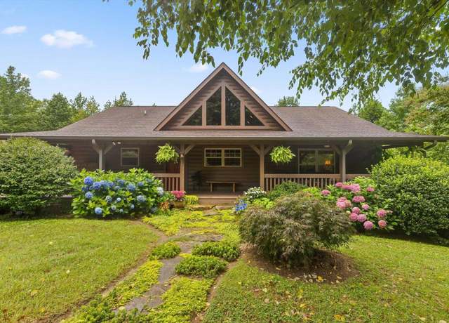 Property at 1916 Thunder Ridge Dr, South Pittsburg, TN 37380, 4 beds, 3 baths