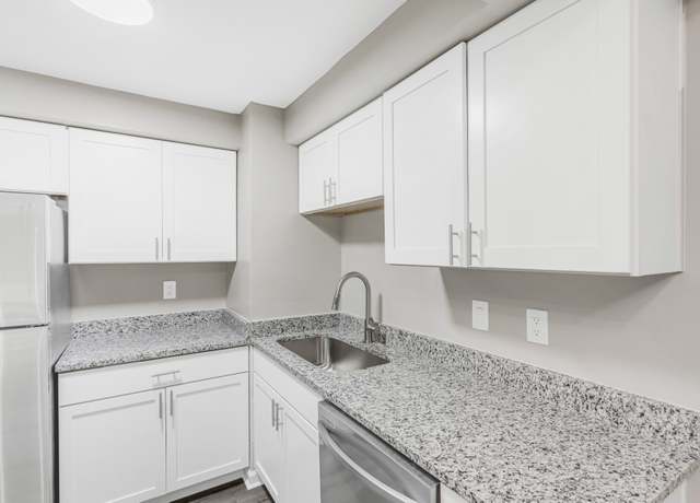 Property at 2325 Elliston Pl #102, Nashville, TN 37203, 2 beds, 2 baths