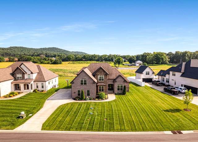 Property at 7309 Pembrooke Farms Dr, Murfreesboro, TN 37129, 4 beds, 4 baths