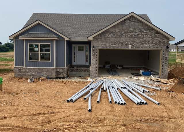 Property at 7 Hugh Hunter Rd, Oak Grove, KY 42262, 3 beds, 2 baths